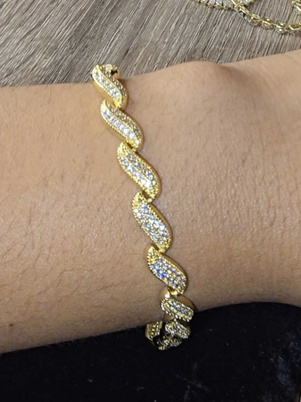 Gold Twisted CZ Link Bracelet - Women